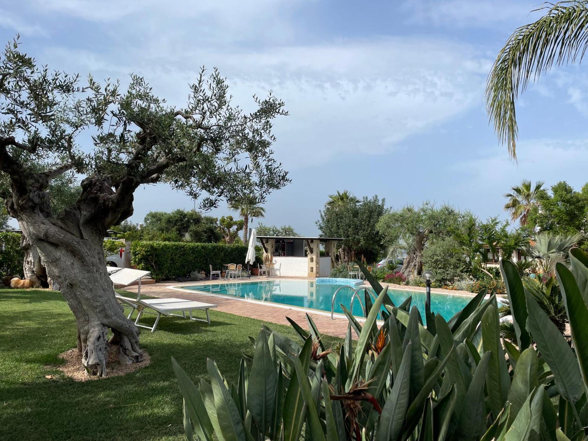 Alla Villa Di Angelo 모노폴리 외부 사진